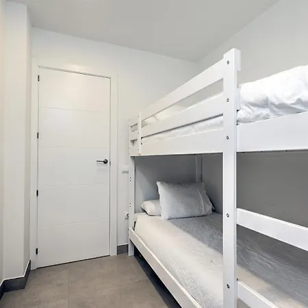 Apartment Cadiz - Gerenoveerd Met Groot Balkon & Zeezicht Estepona