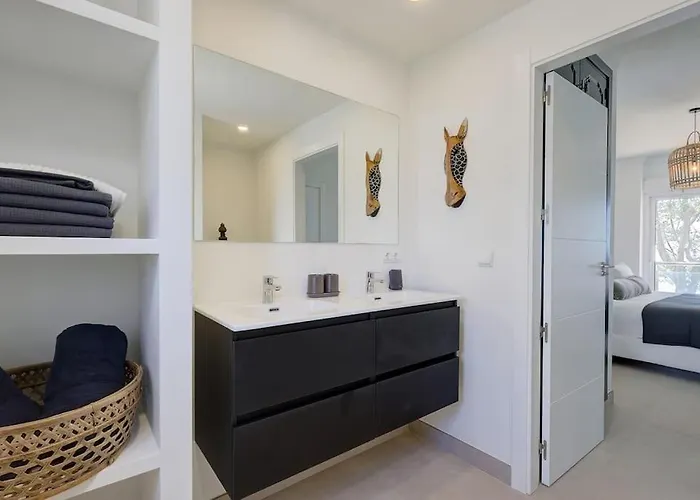 Apartment Cadiz - Gerenoveerd Met Groot Balkon & Zeezicht