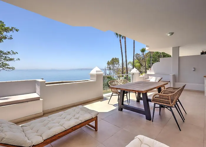 Cadiz - Gerenoveerd Met Groot Balkon & Zeezicht *